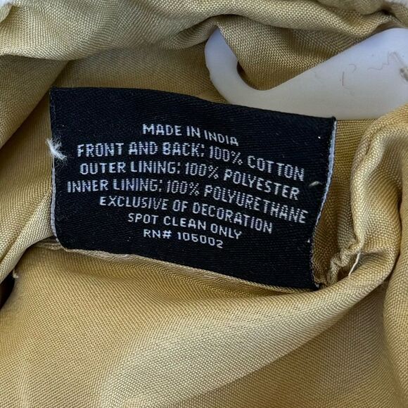 Tahari Home Ivory Embroidered Metallic Gold Geometric Christmas Stocking NWT - Picture 7 of 8